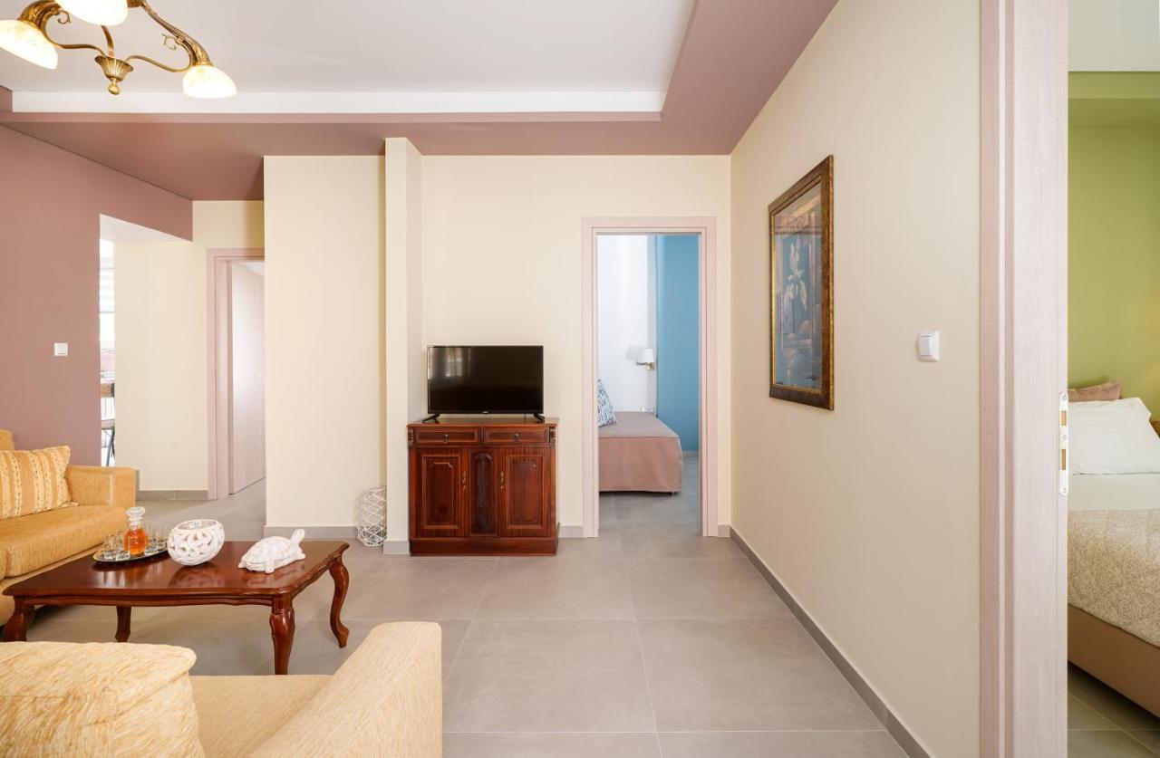 Villa Pines Limenaria  Buitenkant foto